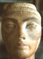 Nefertiti found in sculpture workshop