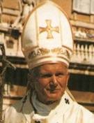 Pope wearing the crown